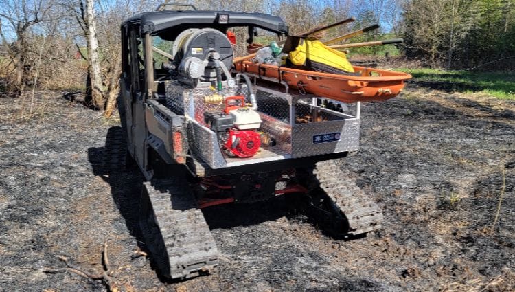 what-makes-great-utv-rescue-setup UTV rescue setup in a muddy area
